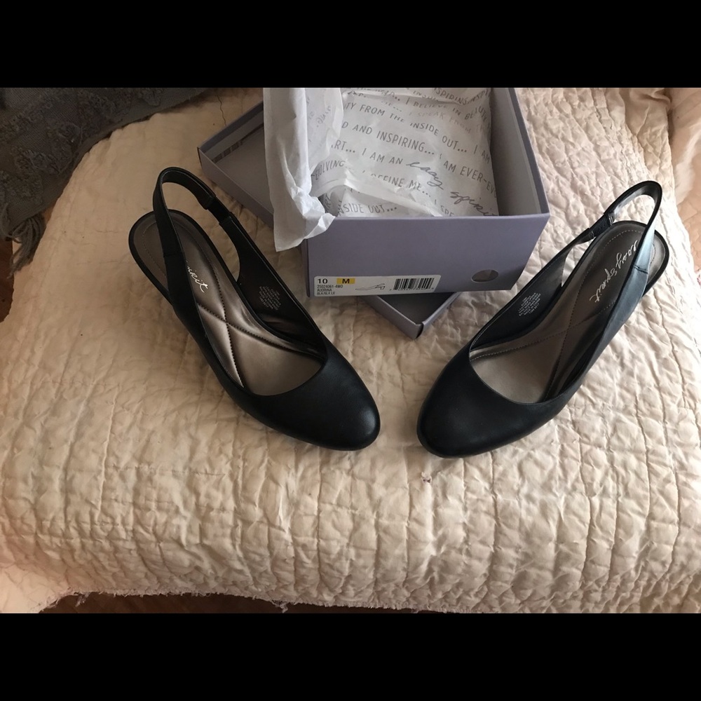Black sling back pumps
